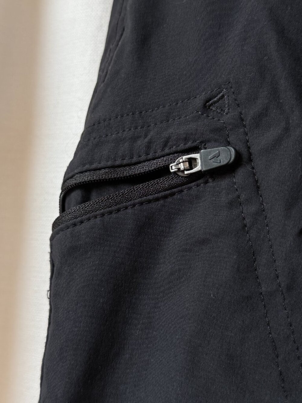 Women's Guide Pro Pants - 2018 - Picture 4 of 9